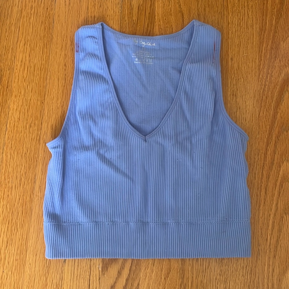 V-neck crop tank top
